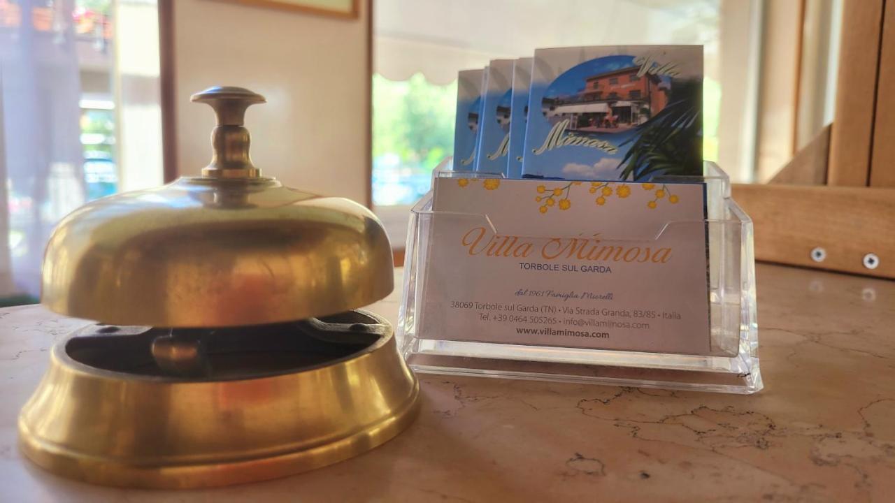 Albergo Villa Mimosa Torbole Sul Garda Exterior foto